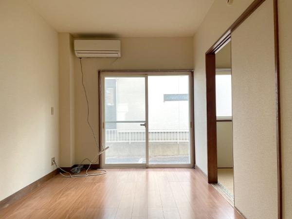 八戸市鳥屋部町　メゾン太陽・B号室　000398
