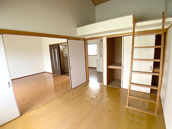 八戸市類家一丁目　コーポエイコー・201号室　000403