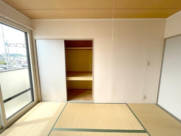 八戸市新井田西三丁目　セジュールトータス・203号室