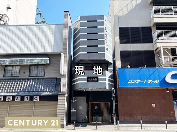 八戸市六日町　貸店舗・事務所（区分）M亀井ビル2階　000414（K）