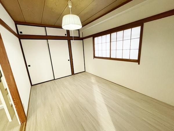 八戸市柏崎一丁目　ロイヤルマンション柏崎8階　賃貸マンション