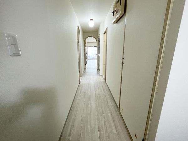 八戸市柏崎一丁目　ロイヤルマンション柏崎8階　賃貸マンション