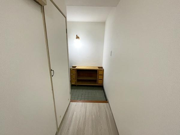 八戸市柏崎一丁目　ロイヤルマンション柏崎8階　賃貸マンション