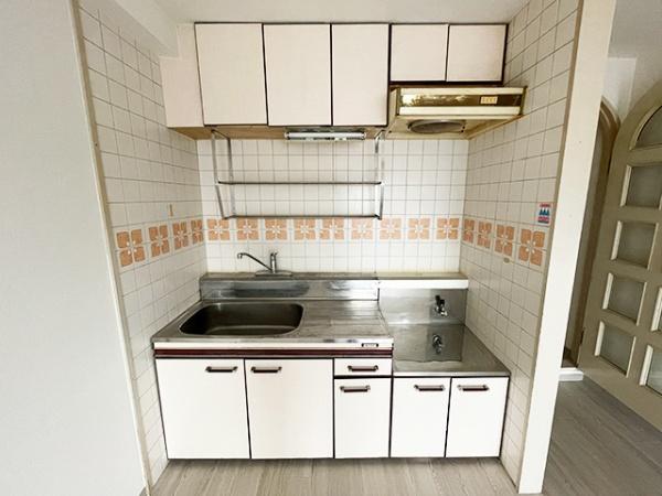 八戸市柏崎一丁目　ロイヤルマンション柏崎8階　賃貸マンション