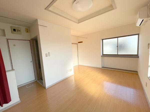 八戸市青葉三丁目 アイルーム・A号室 000421(洋室)