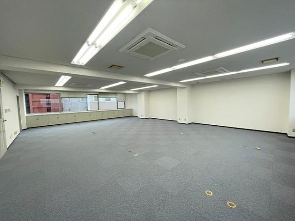 八戸市柏崎一丁目　シエナビル5階　貸店舗・事務所（区分）000424（K）