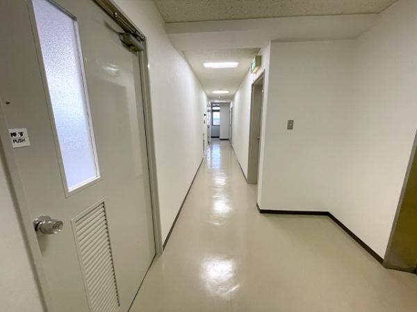 八戸市柏崎一丁目　シエナビル5階　貸店舗・事務所（区分）000424（K）