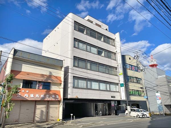 八戸市柏崎一丁目　シエナビル5階　貸店舗・事務所（区分）000424（K）