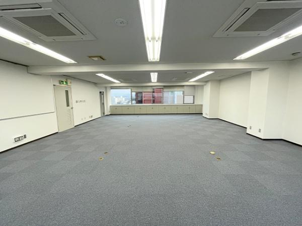 八戸市柏崎一丁目　シエナビル5階　貸店舗・事務所（区分）000424（K）