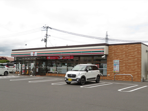 八戸市新井田石動木　貸家　ドルチェ新井田　A棟　000436(セブンイレブン八戸新井田店)