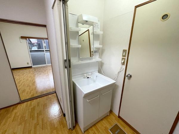 八戸市長根二丁目　コーポコシバ・103号室　000437（K