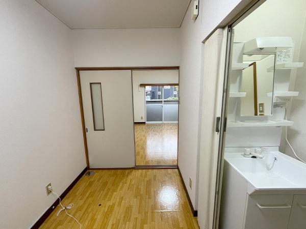 八戸市長根二丁目　コーポコシバ・103号室　000437（K