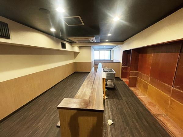 八戸市長横町　平井ビル3階・貸店舗（区分）000438（K）