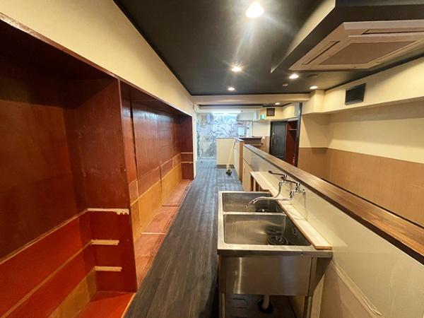 八戸市長横町　平井ビル3階・貸店舗（区分）000438（K）