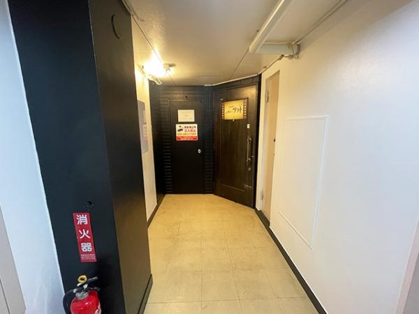 八戸市長横町　平井ビル3階・貸店舗（区分）000438（K）