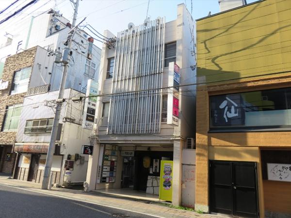 八戸市長横町　平井ビル3階・貸店舗（区分）000438（K）