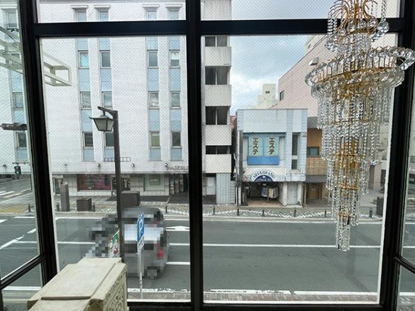 八戸市六日町　六日町36ビル2階ワンフロア　貸店舗・事務所