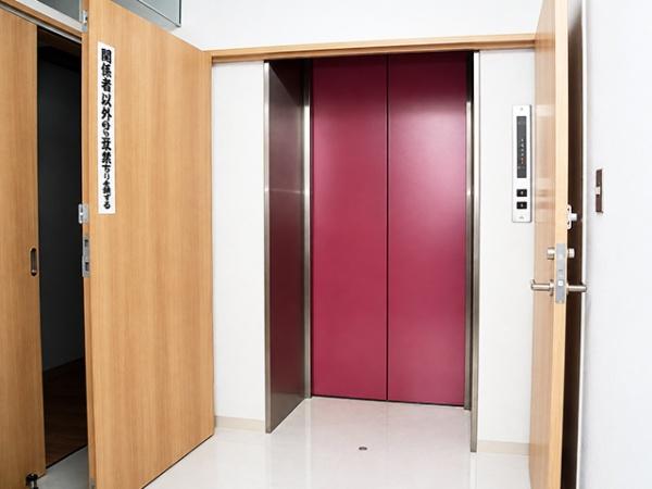 八戸市十三日町　フラワーエイトビル4階　貸店舗・事務所