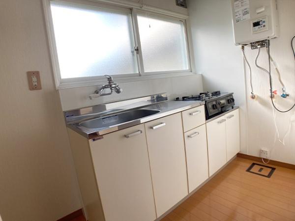 八戸市桜ケ丘一丁目　コーポラリア101号室　000141