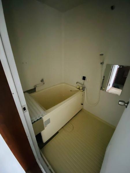 栄町共同住宅