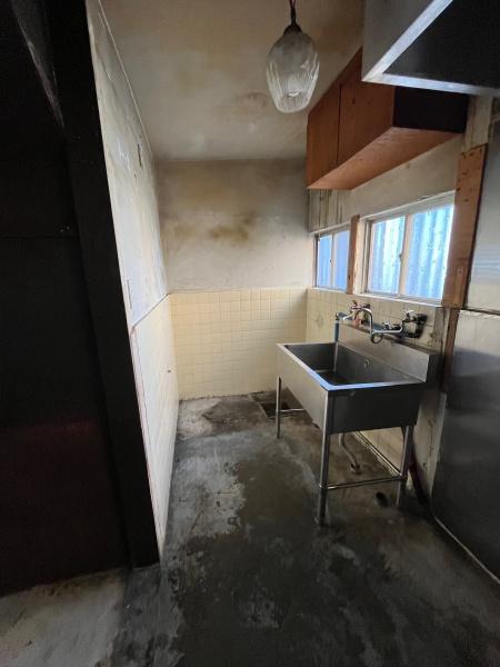 羽村市双葉町２丁目の店舗（一戸建）