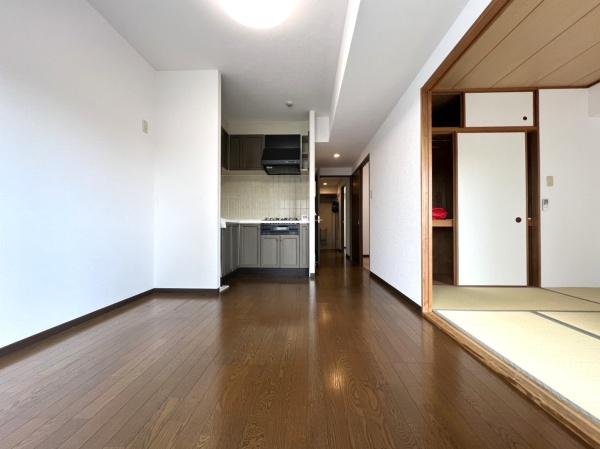 青梅市河辺町１０丁目のマンション