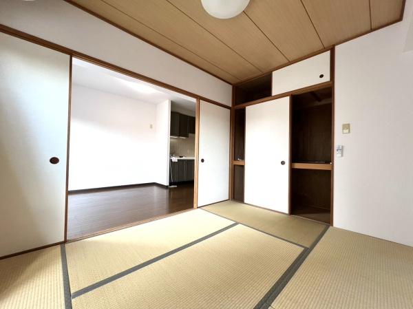 青梅市河辺町１０丁目のマンション