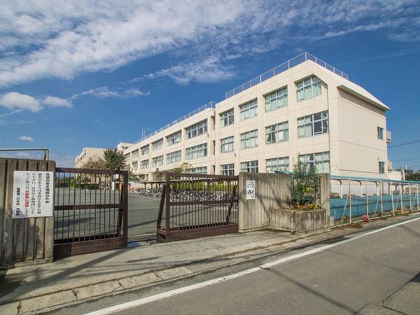 アキノハイツ(瑞穂町立瑞穂第二中学校)