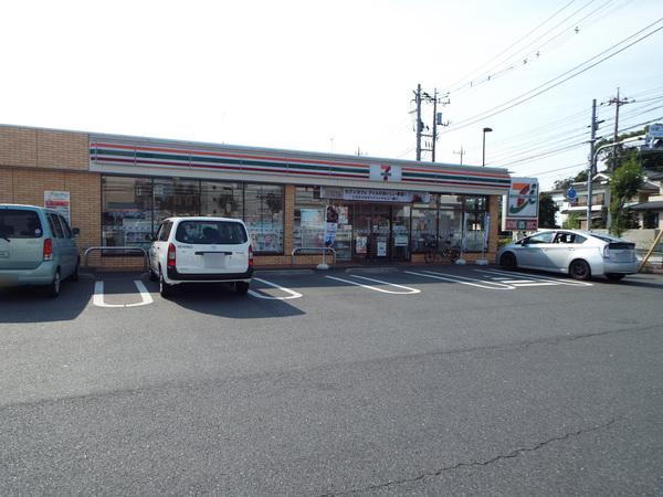 アキノハイツ(セブンイレブン瑞穂長岡4丁目店)