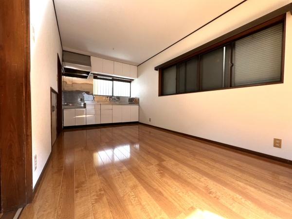 青梅市末広町２丁目の貸家