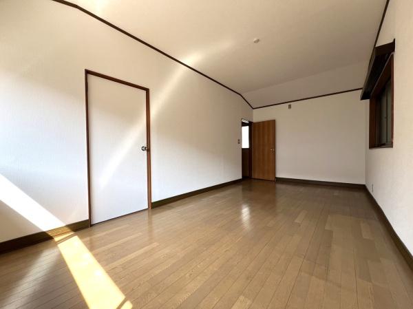 青梅市末広町２丁目の貸家