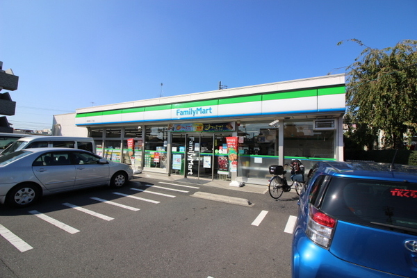 羽村市栄町2丁目の貸家(ファミリーマート羽村栄町二丁目店)