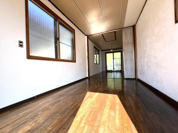 羽村市栄町２丁目の貸家