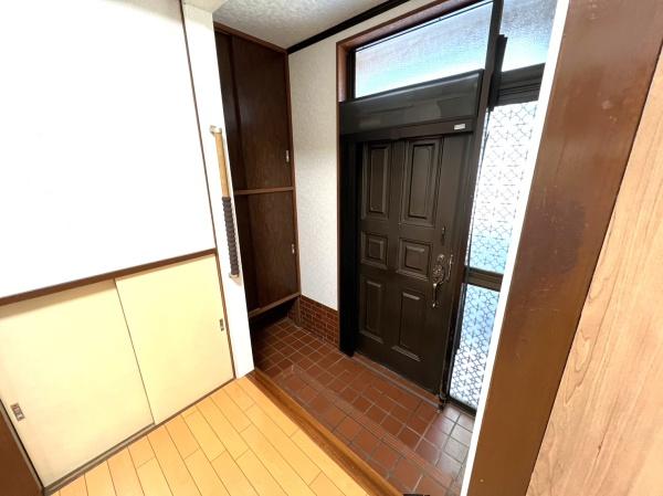 羽村市栄町２丁目の貸家