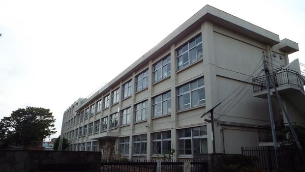 グリーンヒルハイツ(羽村市立栄小学校)