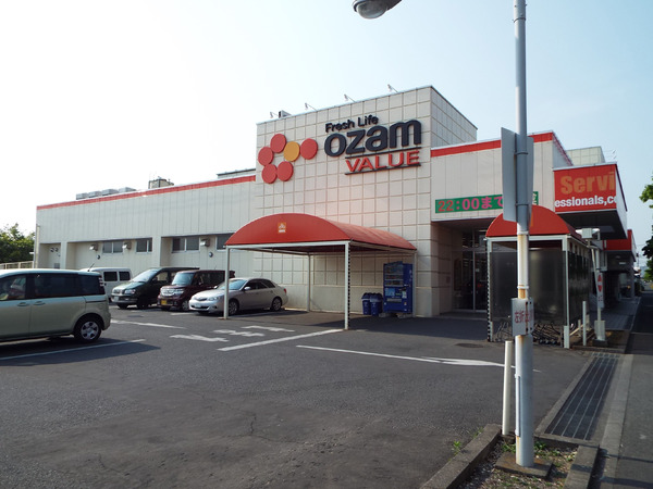 グレースヴィラ(スーパーオザム新町店)