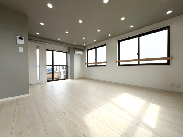 青梅市今井３丁目のマンション