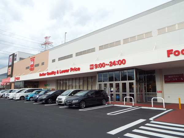 青梅市今井３丁目のマンション(ベルク青梅今井店)