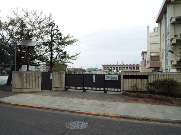 グリーンヒルハイツ２(羽村市立羽村西小学校)