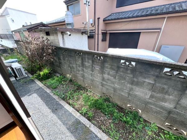 あきる野市草花の貸家