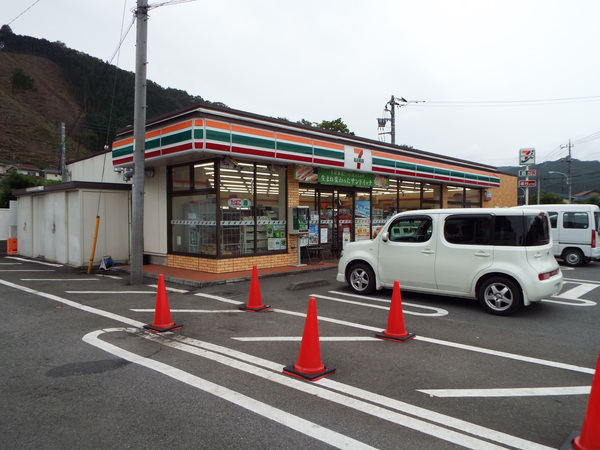 マチカド友田町(セブンイレブン青梅長淵1丁目店)