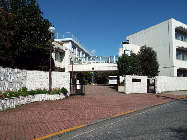 ハイツ浜中(羽村市立羽村第一中学校)