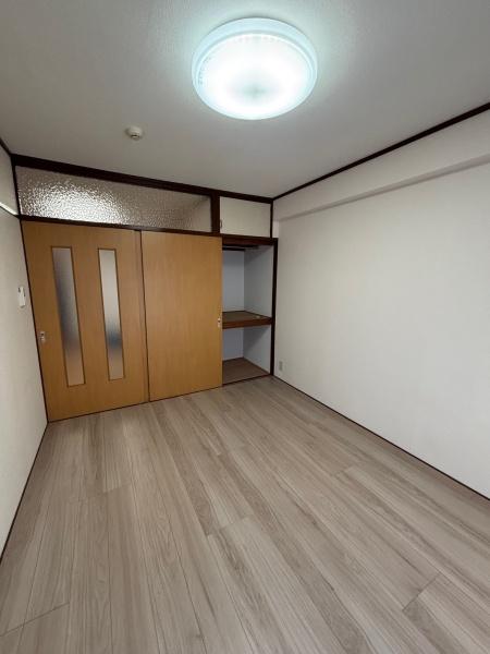 羽村市神明台３丁目のハイツ