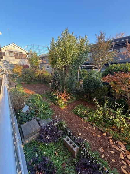 羽村市神明台３丁目のハイツ