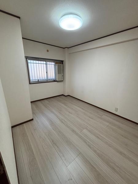 羽村市神明台３丁目のハイツ