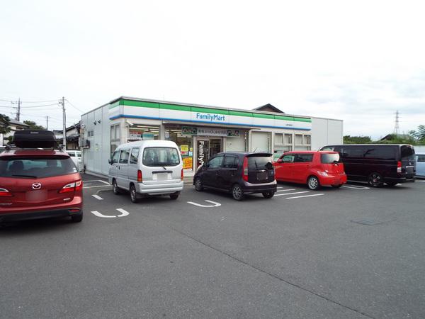ウイング１６(ファミリーマート入間木蓮寺店)