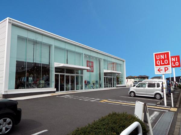 ウイング１６(ユニクロ　青梅店)
