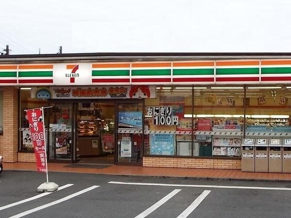 ファミネス青梅(セブンイレブン青梅駅前店)