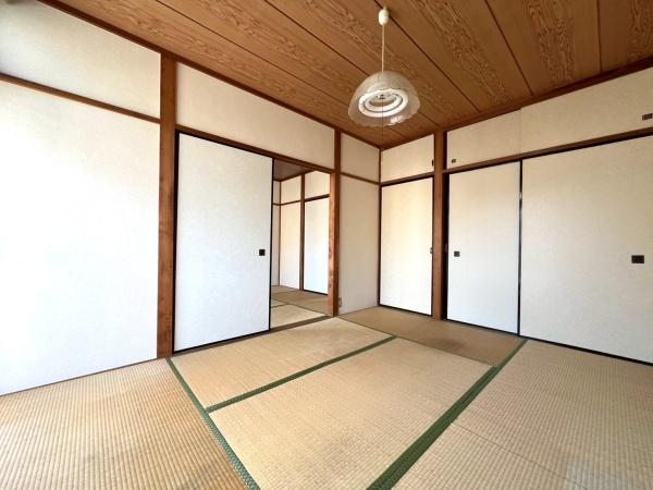羽村市五ノ神３丁目のアパート