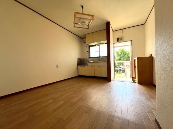 羽村市五ノ神３丁目のアパート